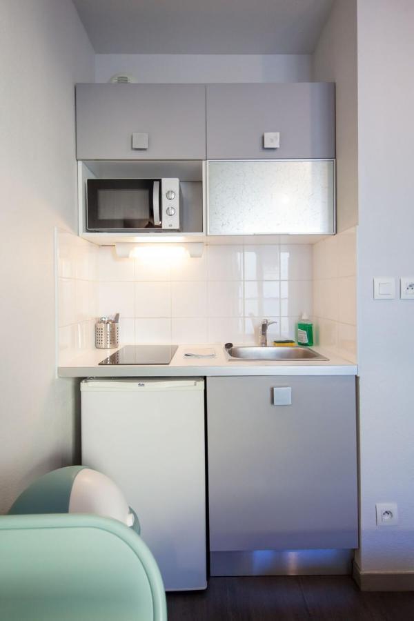 Apartament Le Petit Hector -Studio Cosy Avec Parking -Debourg Lyon Zewnętrze zdjęcie