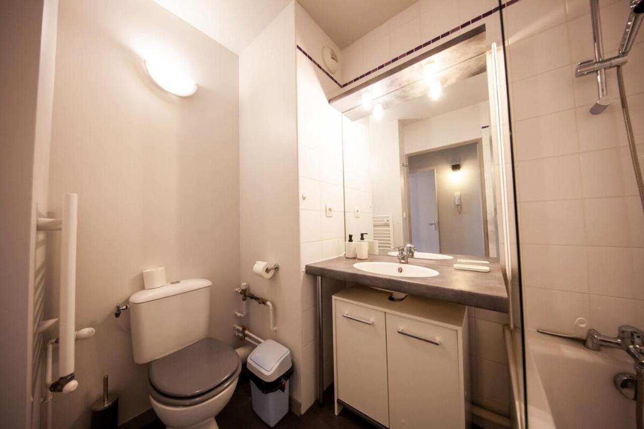 Apartament Le Petit Hector -Studio Cosy Avec Parking -Debourg Lyon Zewnętrze zdjęcie